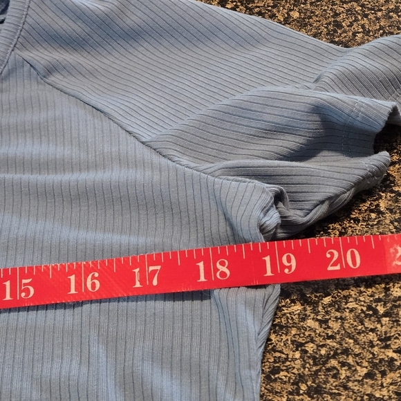 Venus Henley Short Sleeve Blue Button-Front Top Women's size XL (16) - Picture 10 of 11